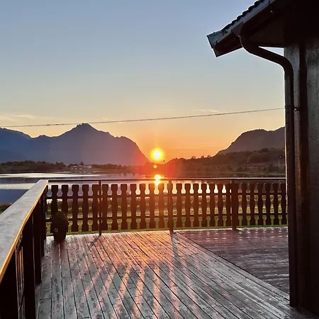 Lofoten Wildlife Panorama Bostad Exterior photo